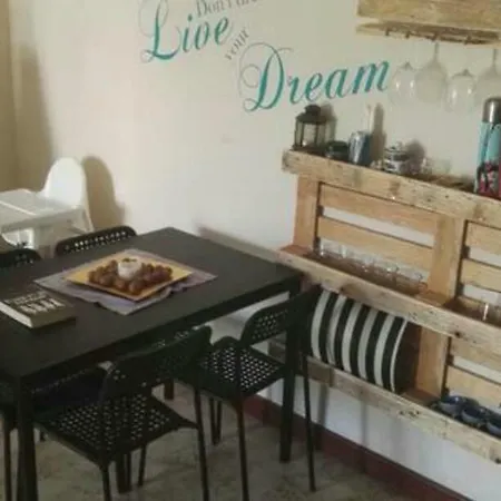 Papa Tote Homestay